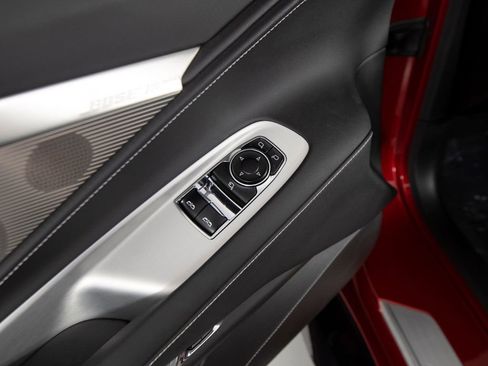 Used 2024 Chevrolet Corvette Z06 image 13