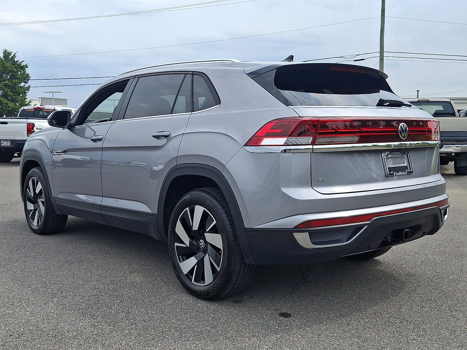 Used 2026 Volkswagen Atlas Cross Sport SE AWD/4WD image 6