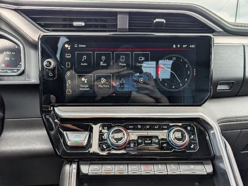 Used 2023 GMC Sierra 1500 Denali w/ Denali Reserve Package AWD/4WD image 29