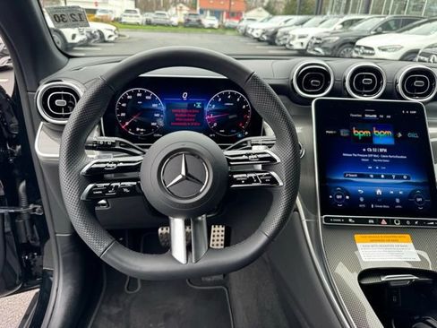 Used 2026 Mercedes-Benz GLC 300 4MATIC image 15