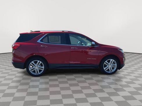 Used 2018 Chevrolet Equinox Premier FWD image 9