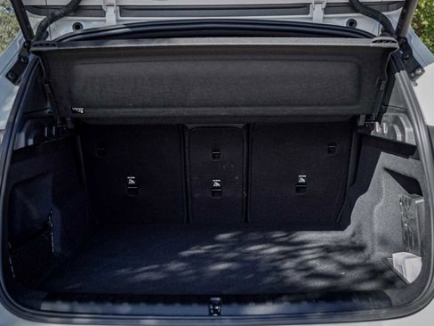 Used 2024 BMW X1 xDrive28i w/ Technology Package image 32