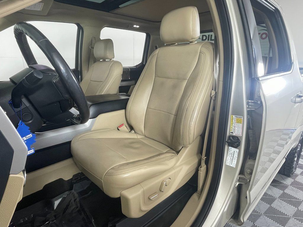 Used 2017 Ford F250 Lariat w/ Lariat Ultimate Package AWD/4WD image 22