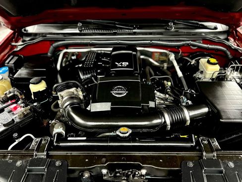 Used 2016 Nissan Frontier PRO-4X w/ Pro-4x Luxury Package image 42