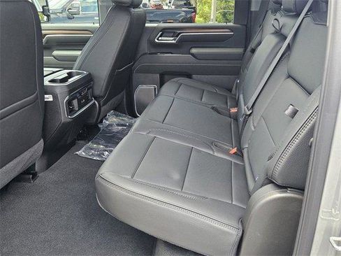 New 2025 GMC Sierra 2500 Denali w/ Denali Reserve Package image 10