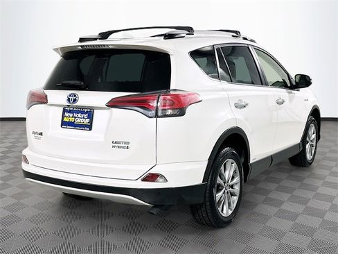 Used 2016 Toyota RAV4 Limited image 7