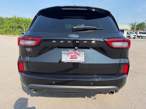 Used 2024 Ford Escape ST-Line w/ Tech Pack #1 FWD image 11