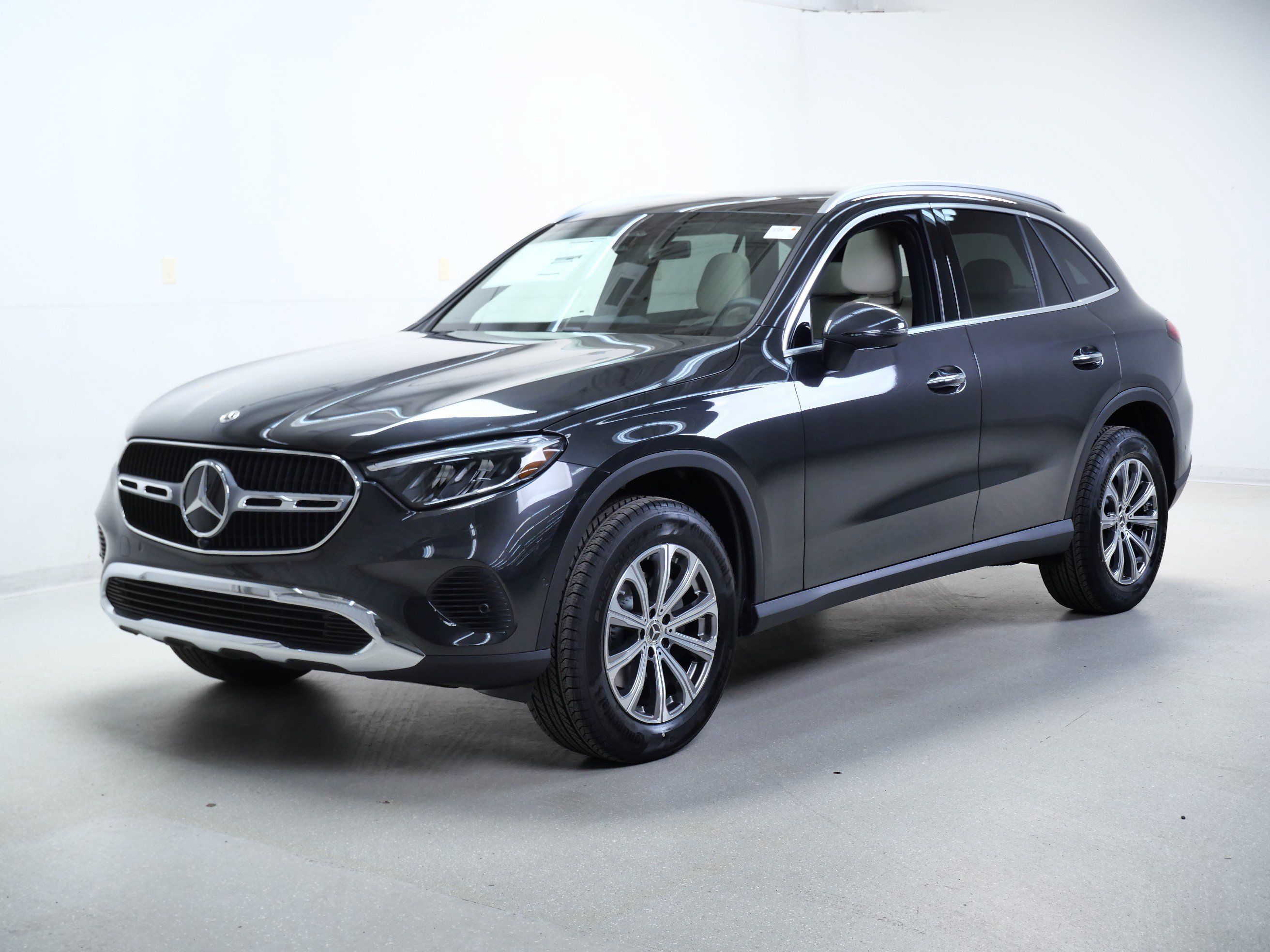 New 2026 Mercedes-Benz GLC 300 4MATIC image 4