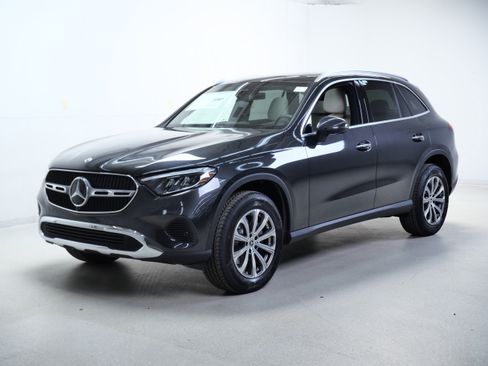 New 2026 Mercedes-Benz GLC 300 4MATIC image 4