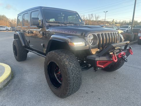 Used 2021 Jeep Wrangler Unlimited Rubicon w/ Xtreme Recon 35" Tire Package image 5