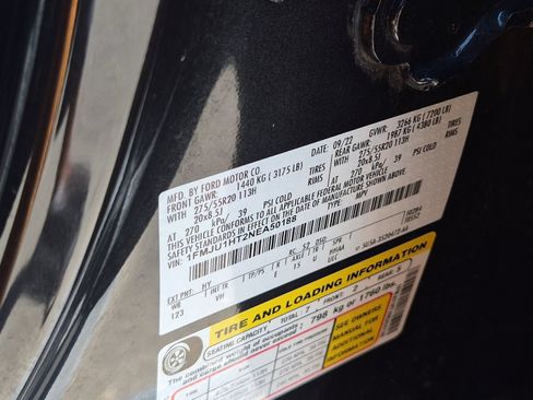 Used 2022 Ford Expedition XLT RWD image 28
