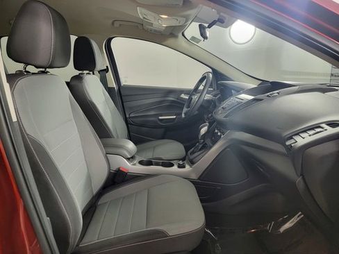 Used 2016 Ford Escape SE FWD image 18