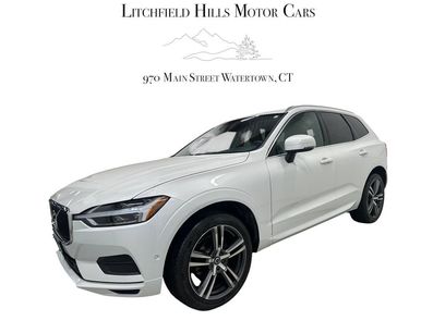 Used 2019 Volvo XC60 T5 Momentum w/ Multimedia Package