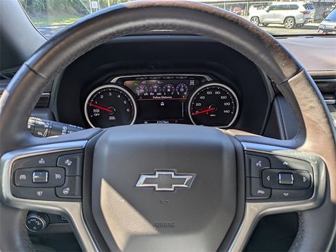 Used 2021 Chevrolet Suburban Z71 w/ Z71 Off-Road Package image 29