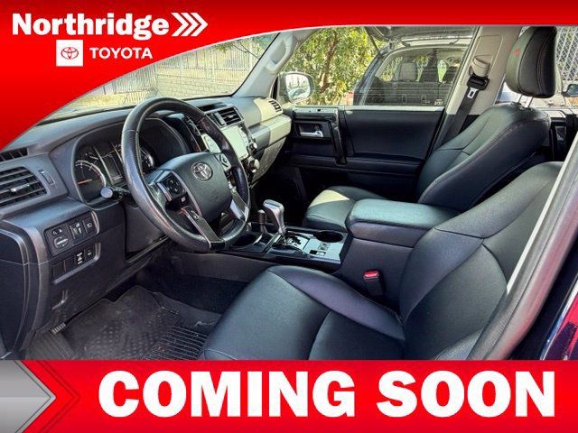 Used 2023 Toyota 4Runner TRD Off-Road Premium w/ Moonroof Package AWD/4WD image 5
