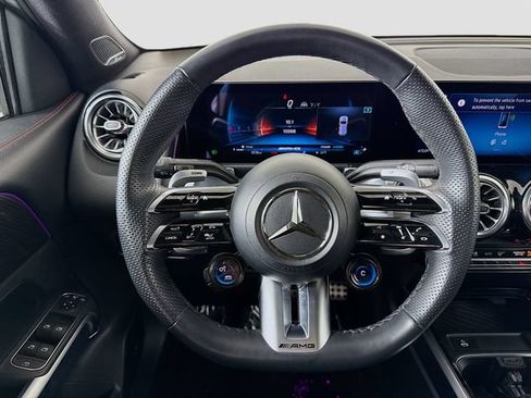 Used 2024 Mercedes-Benz GLB 35 AMG 4MATIC image 11