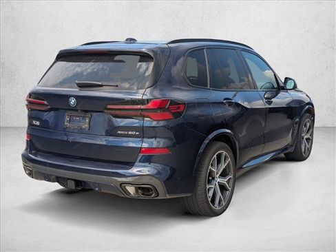 Used 2024 BMW X5 xDrive50e w/ M Sport Package AWD/4WD image 5