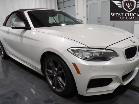 Used 2016 BMW M235i xDrive Convertible image 1