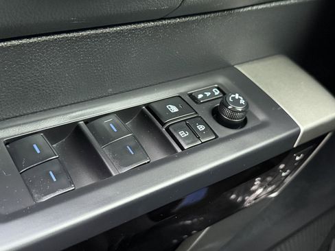 Used 2023 Toyota Tundra Limited image 20