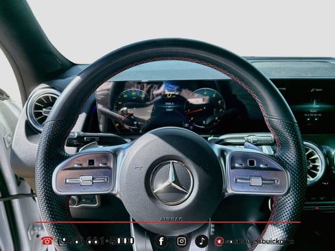 Used 2022 Mercedes-Benz GLB 250 image 14