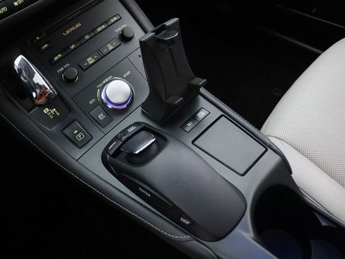 Used 2012 Lexus CT 200h Premium w/ Leather Pkg image 22