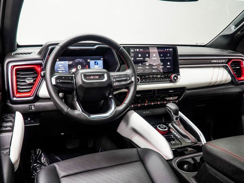 Used 2024 GMC Canyon AT4X image 5