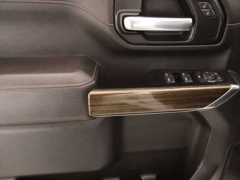 Used 2023 Chevrolet Silverado 2500 LT w/ Convenience Package image 14