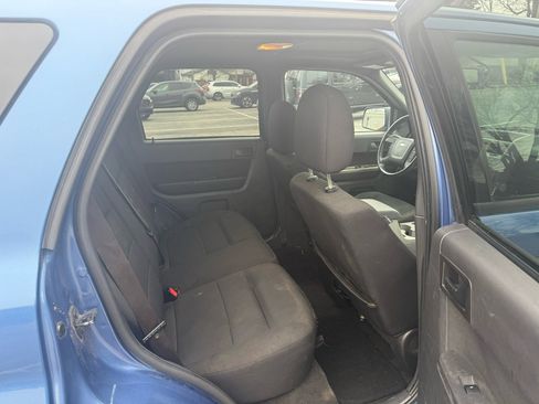 Used 2009 Ford Escape XLT image 16