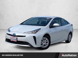 Used 2022 Toyota Prius L Eco FWD video 1