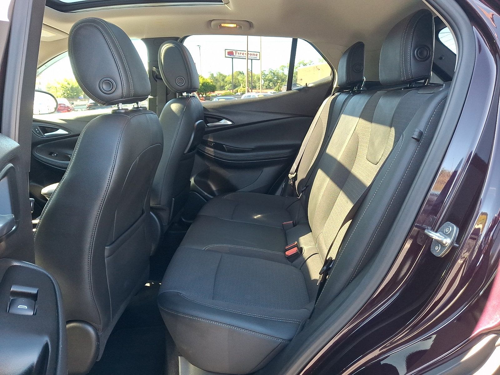 Used 2020 Buick Encore GX Preferred w/ Cold Weather Comfort Package AWD/4WD image 10