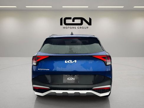 Used 2025 Kia Sportage EX w/ Premium Package image 6