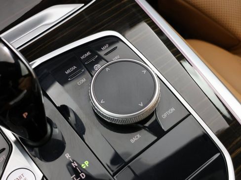 Used 2023 BMW X5 M50i w/ Climate Comfort Package image 30