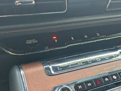 New 2025 Lincoln Aviator Black Label image 6