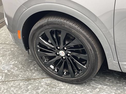 Certified 2025 Buick Envision Avenir AWD/4WD image 36