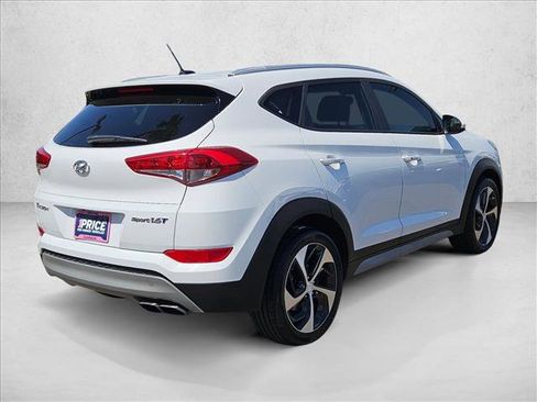 Used 2017 Hyundai Tucson Sport FWD image 5