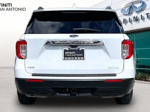 Used 2020 Ford Explorer XLT w/ Class III Trailer Tow Package RWD image 5