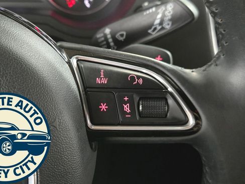 Used 2018 Audi Q3 2.0T Premium image 17