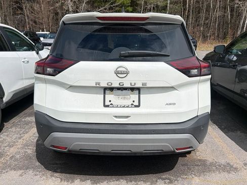 Used 2023 Nissan Rogue S AWD/4WD image 8