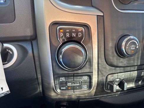 Used 2014 RAM 1500 Big Horn image 16