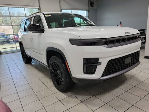 New 2026 Jeep Grand Wagoneer Limited image 2