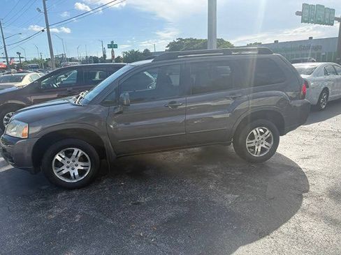 Used 2006 Mitsubishi Endeavor LS FWD image 1
