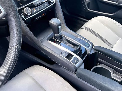 Used 2018 Honda Civic EX image 15