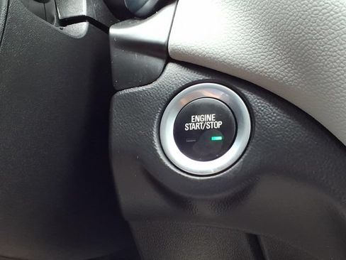 Used 2022 Chevrolet Equinox LT FWD image 22