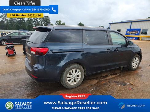 Used 2015 Kia Sedona LX w/ LX Convenience Package FWD image 4