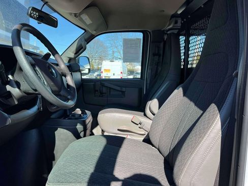 Used 2024 Chevrolet Express 2500 w/ Driver Convenience Package image 14