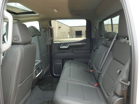 New 2026 Chevrolet Silverado 1500 LTZ w/ LTZ Premium Package AWD/4WD image 15