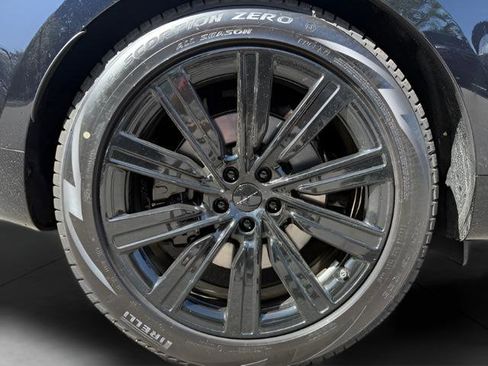 New 2026 Land Rover Range Rover SE AWD/4WD image 12
