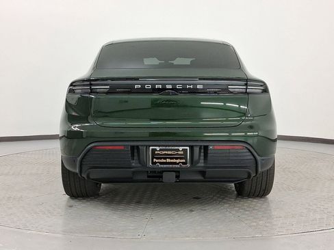 Used 2026 Porsche Macan image 10