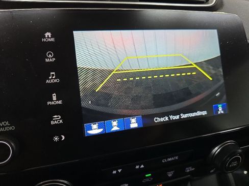 Used 2018 Honda CR-V Touring image 19