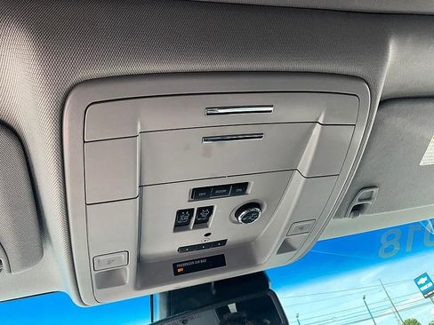 Used 2018 GMC Yukon Denali w/ Open Road Package AWD/4WD image 28